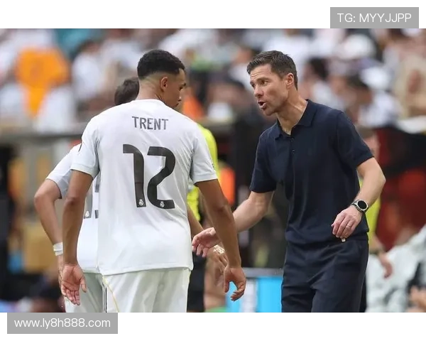 莱因克尔谈阿诺德转会：加盟皇马是职业生涯的飞跃和全新挑战