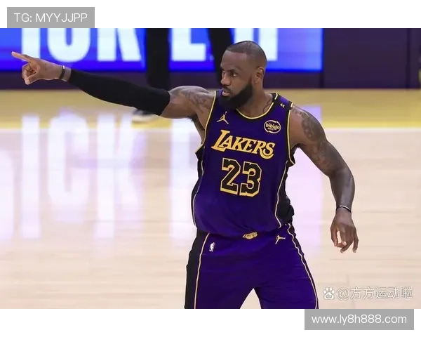 詹姆斯16+8+4全能数据爆发助湖人强势拿下关键之战大胜利局