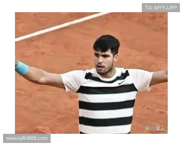 西班牙比赛失利逆转未成赛前球员围观法网决赛场景引发热议